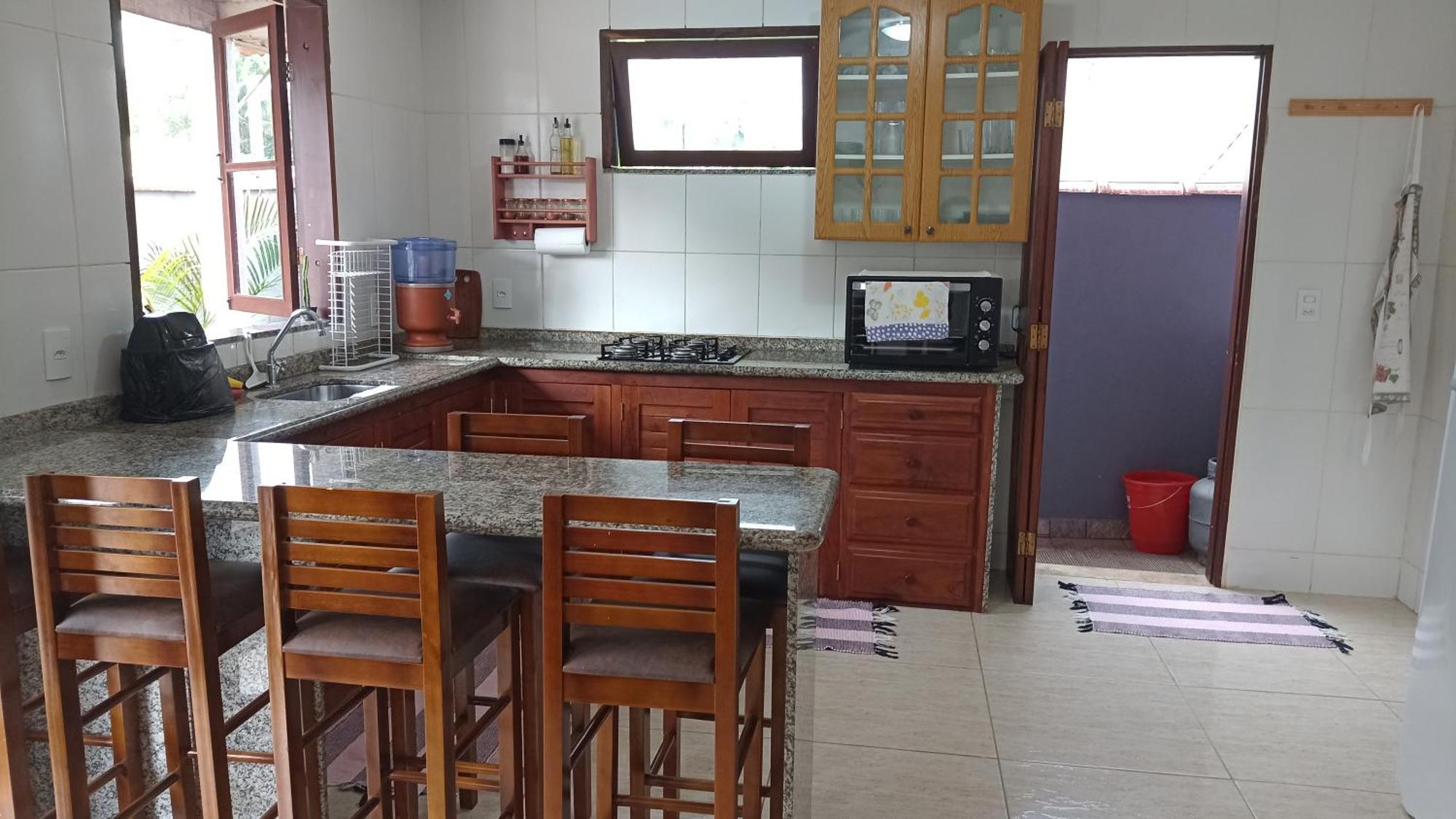 Casa Roxa Com Piscina Em Condominio باراتي الغرفة الصورة